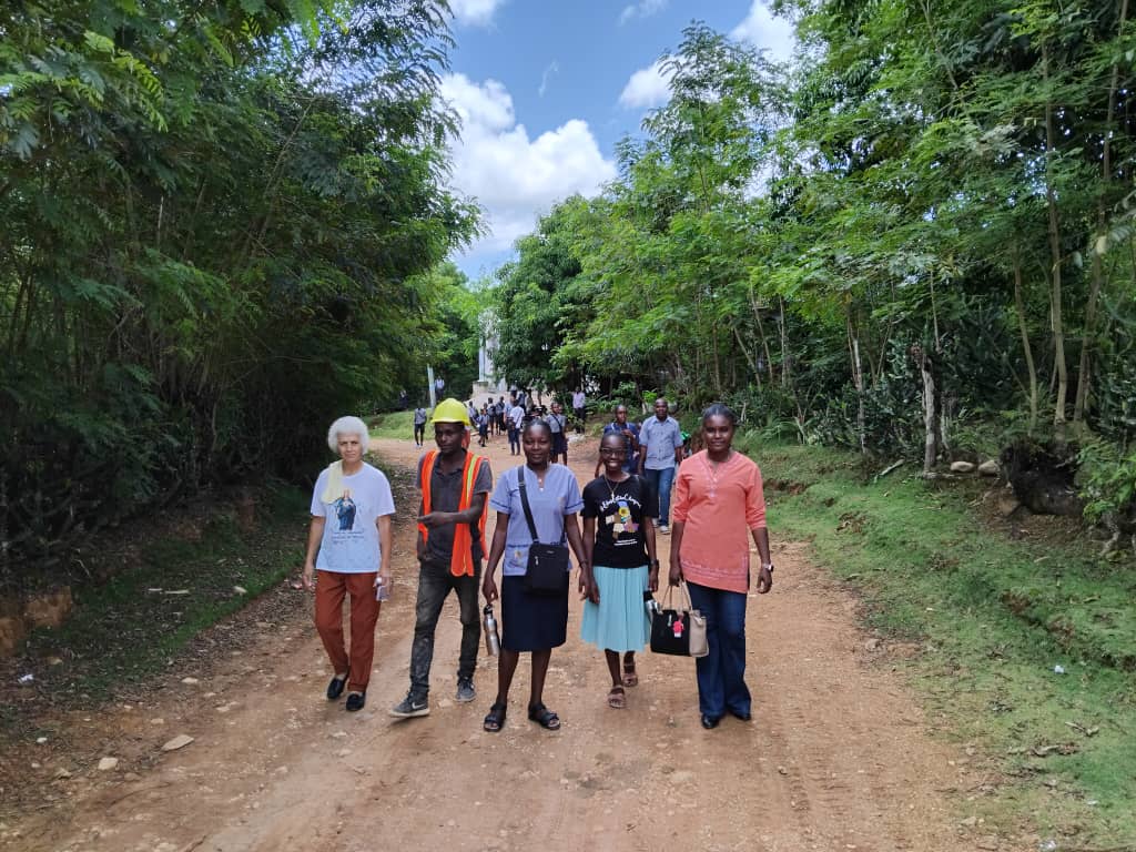 Visita Missionária em Manich — Comunidade Nossa Senhora do Perpétuo Socorro — Haiti